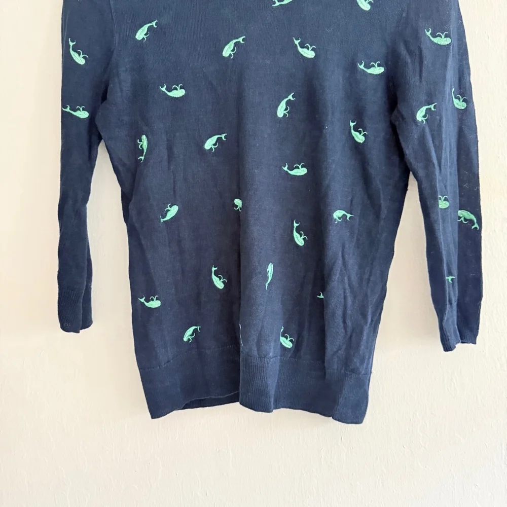 J. Crew Women's Blue/Green Whale Pattern Sweater Size XS